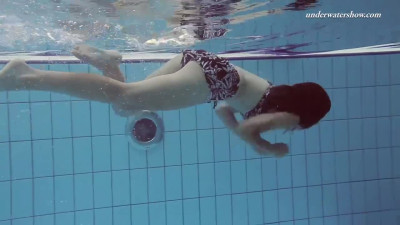 Girlfriend action with fascinating loved one from Underwater Show