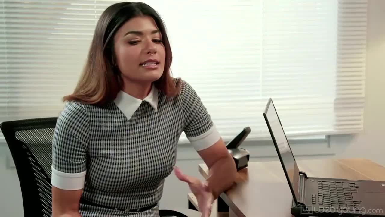 Sensual lesbian oral sex in the office with Apryl Rein and Sky Pierce - ePornTube