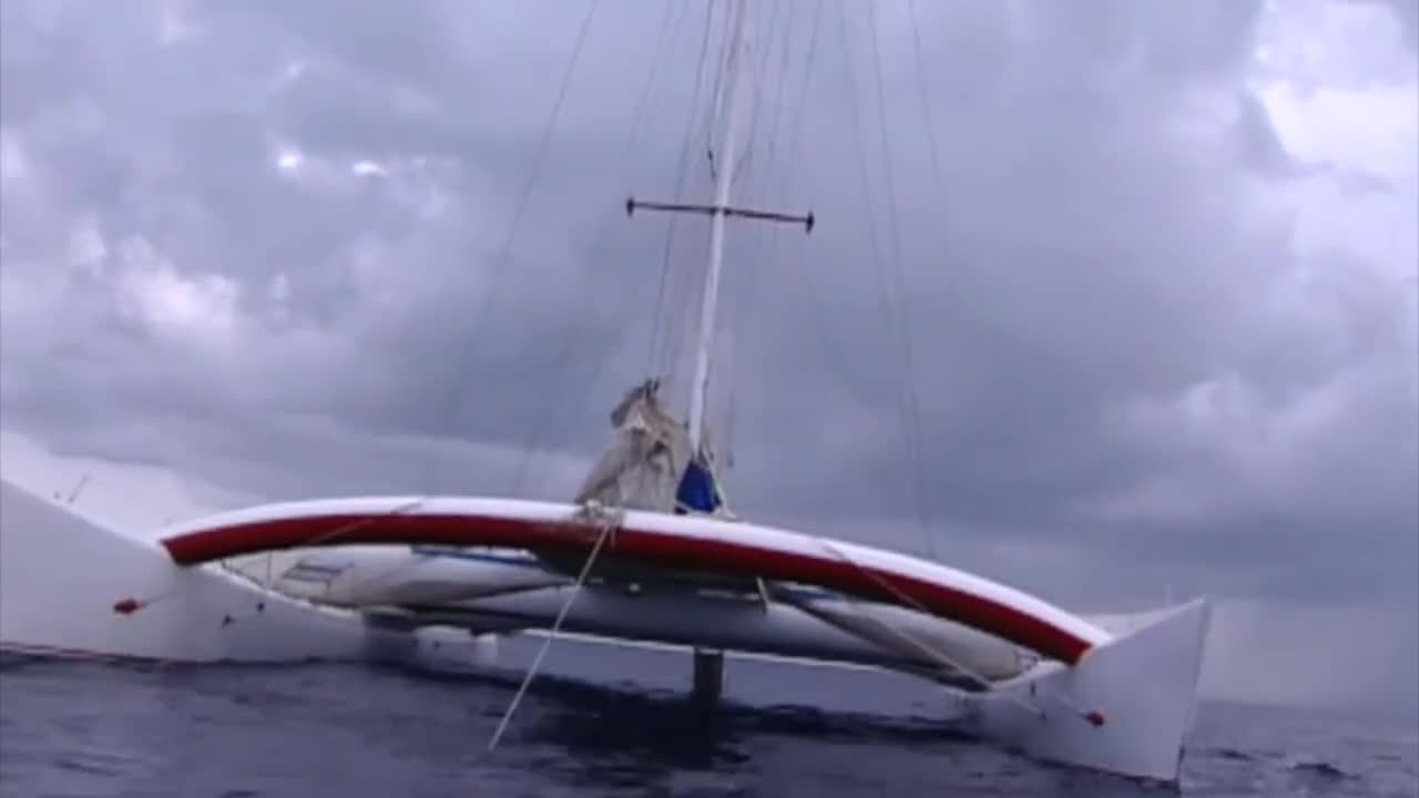 Sex on the wind boat with two blondes Henriette Blond and Monica Moore