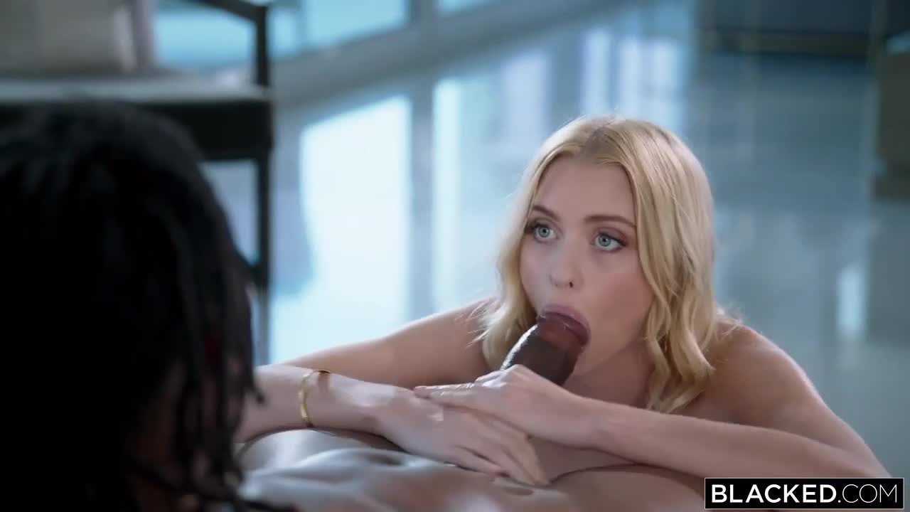 Nice to see how Chloe Cherry rides such a massive penis - ePornTube