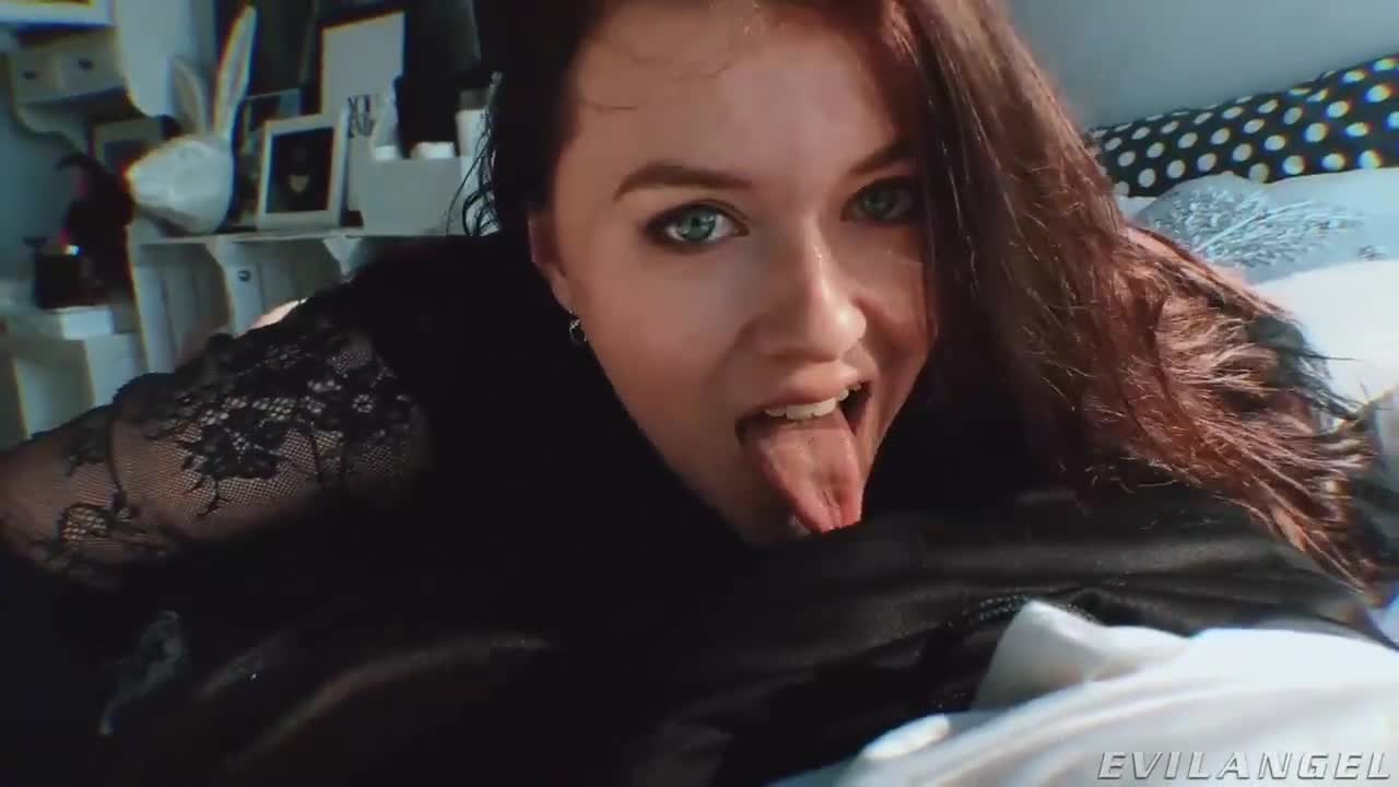 Beautiful hottie Misha Cross is sucking guy's long dick with pleasure - ePornTube