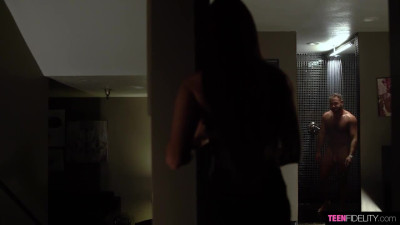 Beautiful sex in the shower Eliza Ibarra screwed like a cheap slut